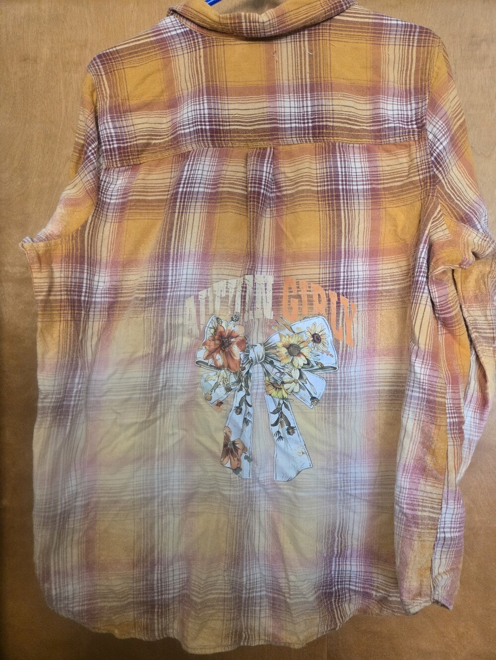 Upcycled Floral Peace Sign Flannel – Autumn Plaid Boho Shirt Size XL. LS21